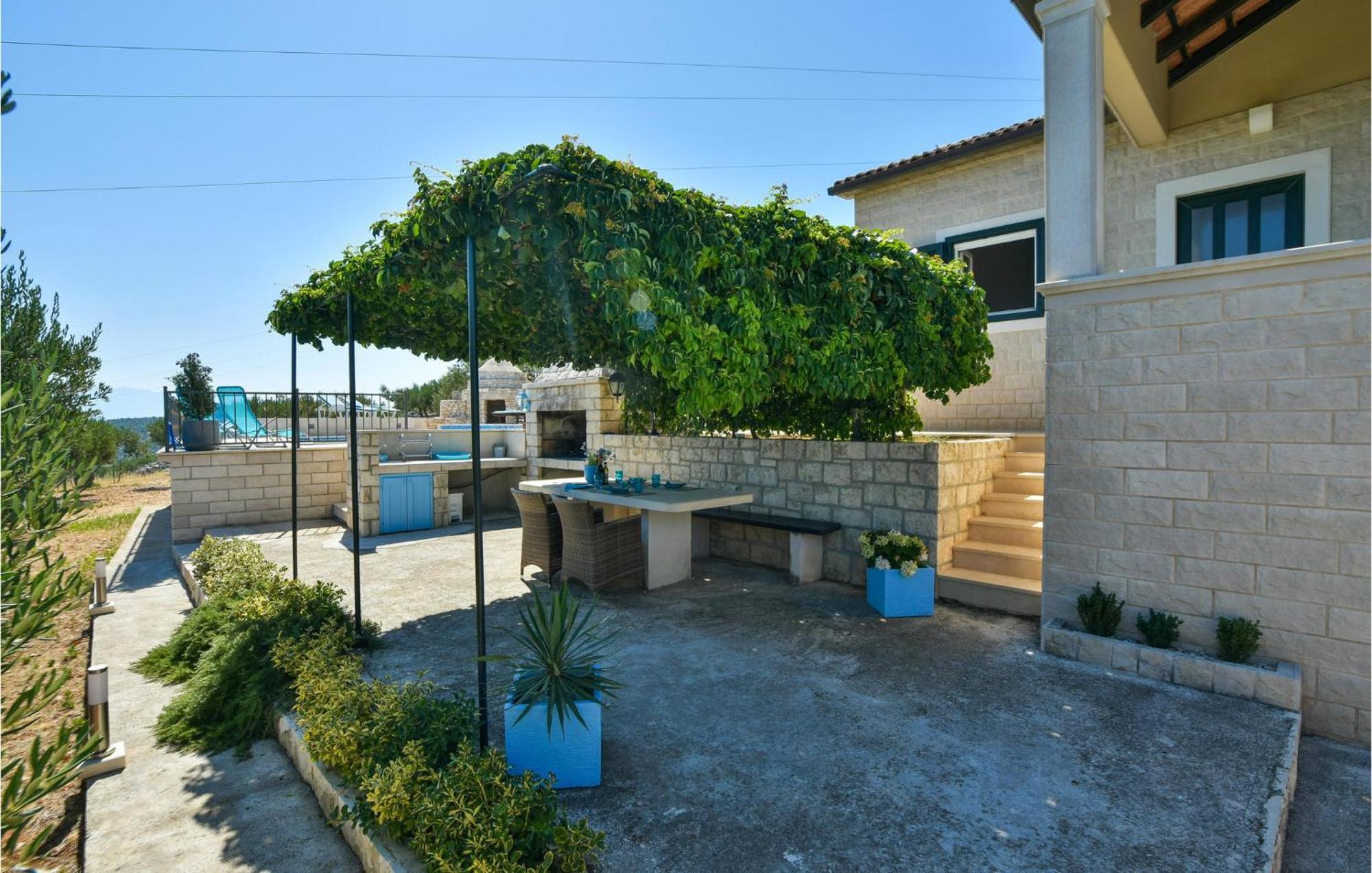 Pet Friendly Home In Postira With Wifi Kültér fotó