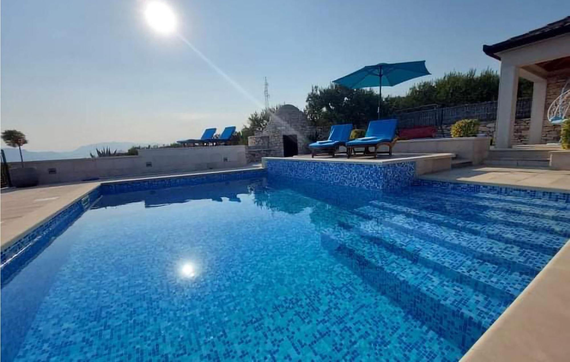 Pet Friendly Home In Postira With Wifi Kültér fotó
