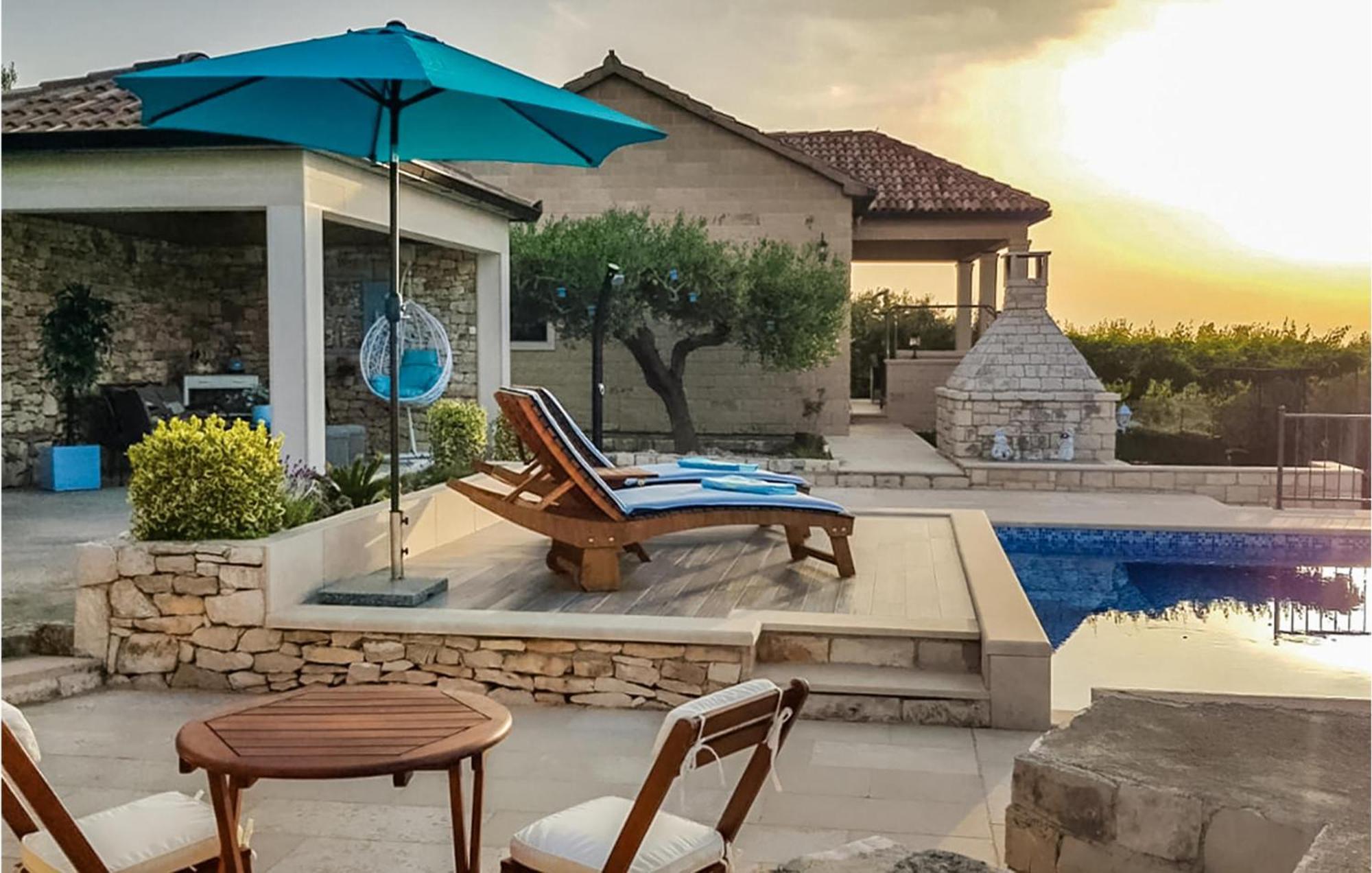 Pet Friendly Home In Postira With Wifi Kültér fotó